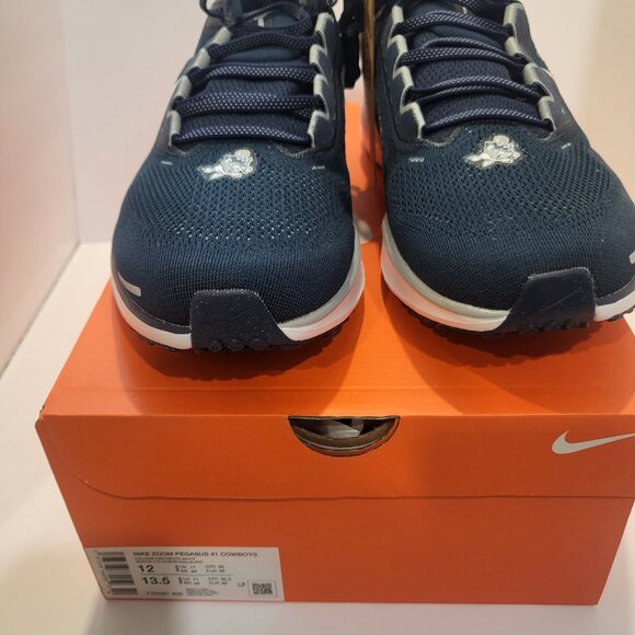 Nike Navy Dallas Cowboys Sneakers - Picture 1 of 9